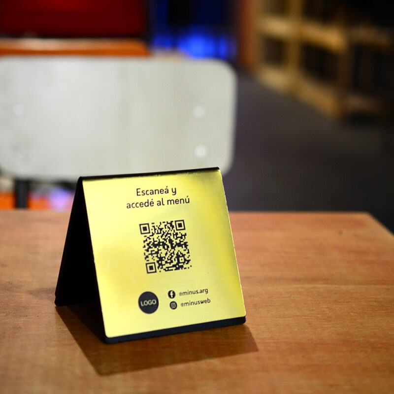 Menú QR tent Dorado